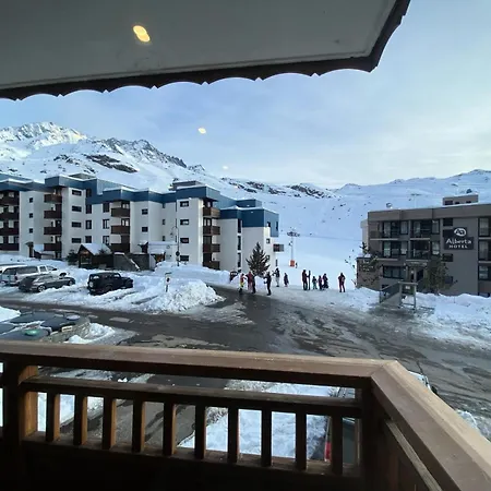 Hauts De Chaviere - Location: Bel De 53 M2 Traversant, Confortable Et Calme De 53 M2, Bien Situ Mae-9037 Lejlighed