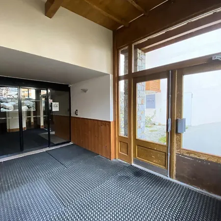Hauts De Chaviere - Location: Bel De 53 M2 Traversant, Confortable Et Calme De 53 M2, Bien Situ Mae-9037 *