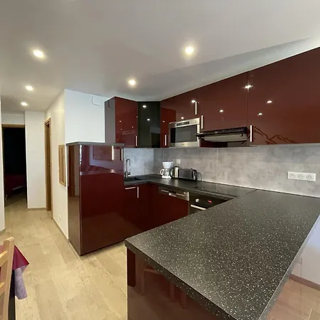 Apartment Hauts De Chaviere - Location: Bel De 53 M2 Traversant, Confortable Et Calme De 53 M2, Bien Situ Mae-9037