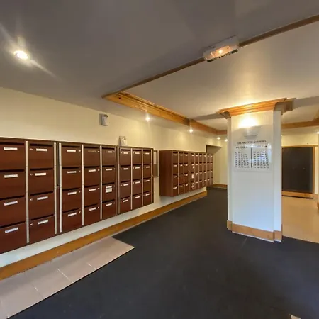 Hauts De Chaviere - Location: Bel De 53 M2 Traversant, Confortable Et Calme De 53 M2, Bien Situ Mae-9037 *
